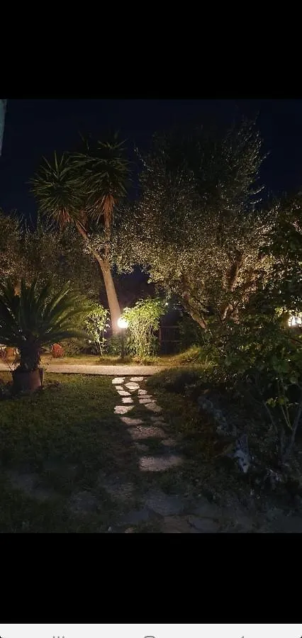 L'Uliveto D'Argento Bed & Breakfast Finale Ligure