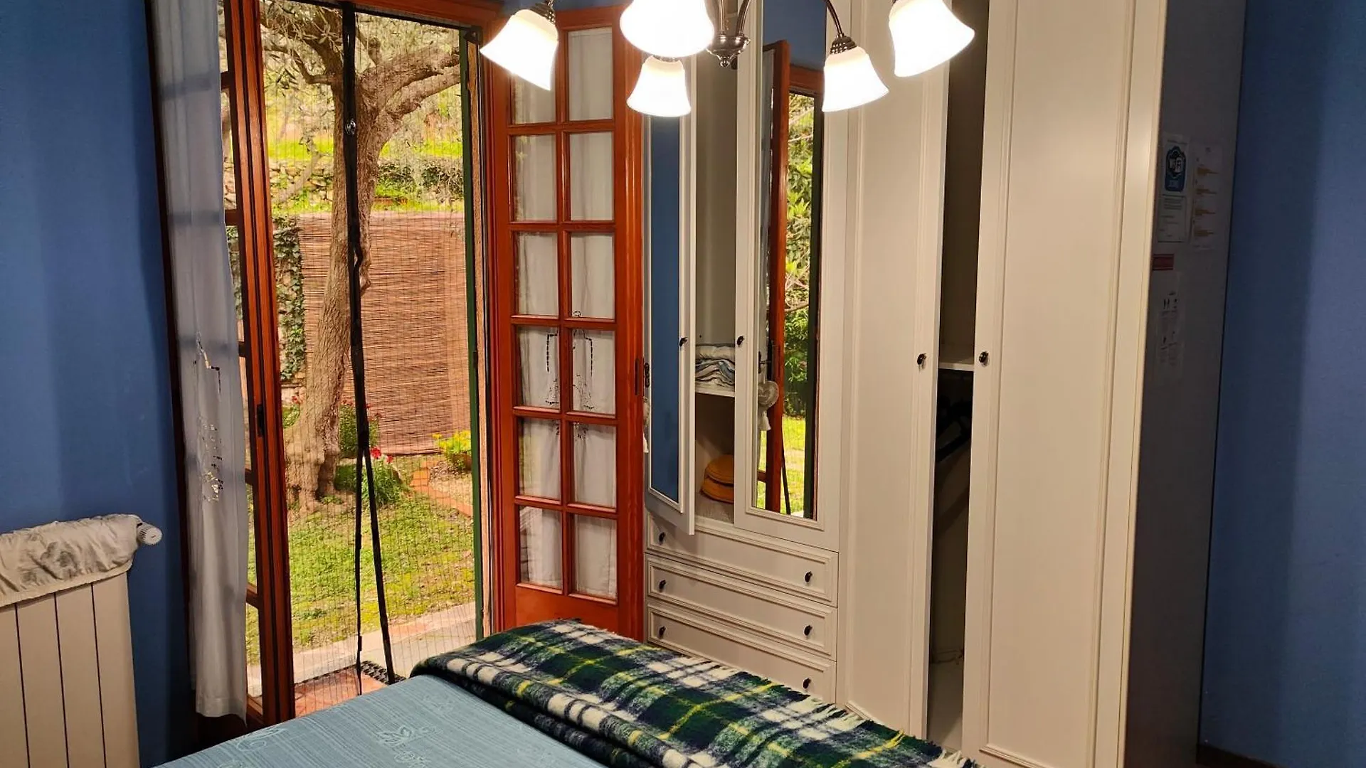 L'Uliveto D'Argento Bed & Breakfast Finale Ligure