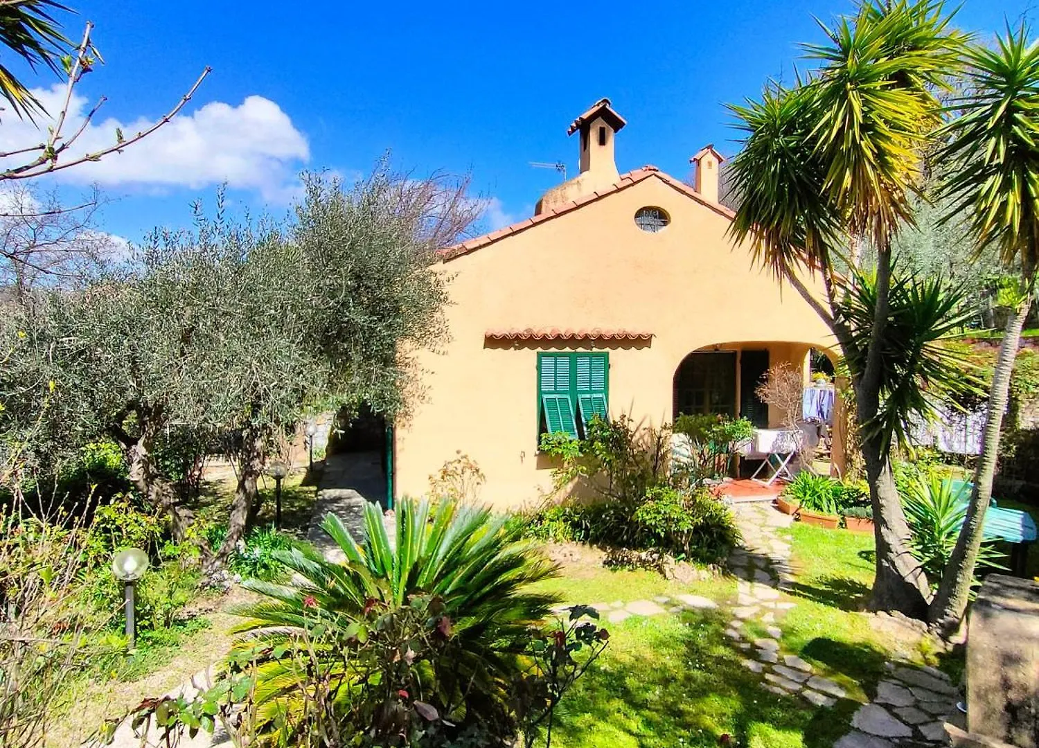 L'Uliveto D'Argento Bed & Breakfast Finale Ligure 0*,  Italy